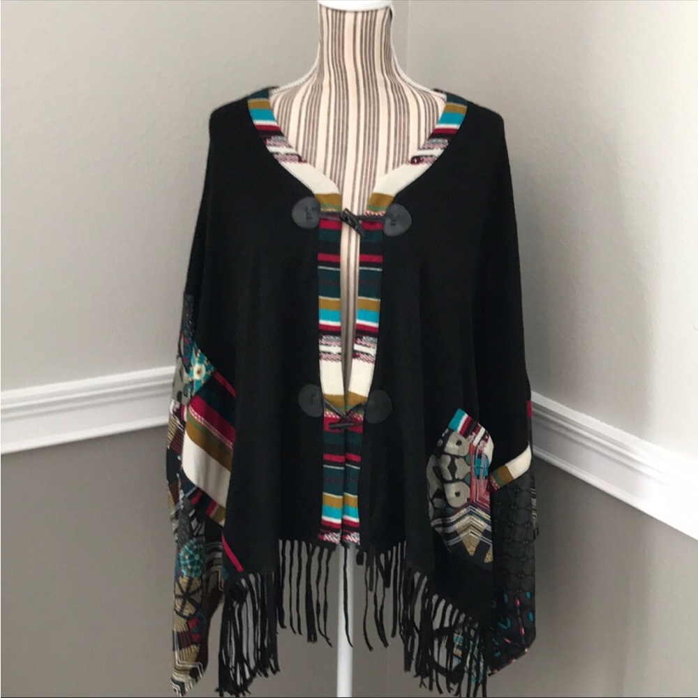 🌹🌹Simply Couture Adorable Cape-Poncho Size L🌹🌹